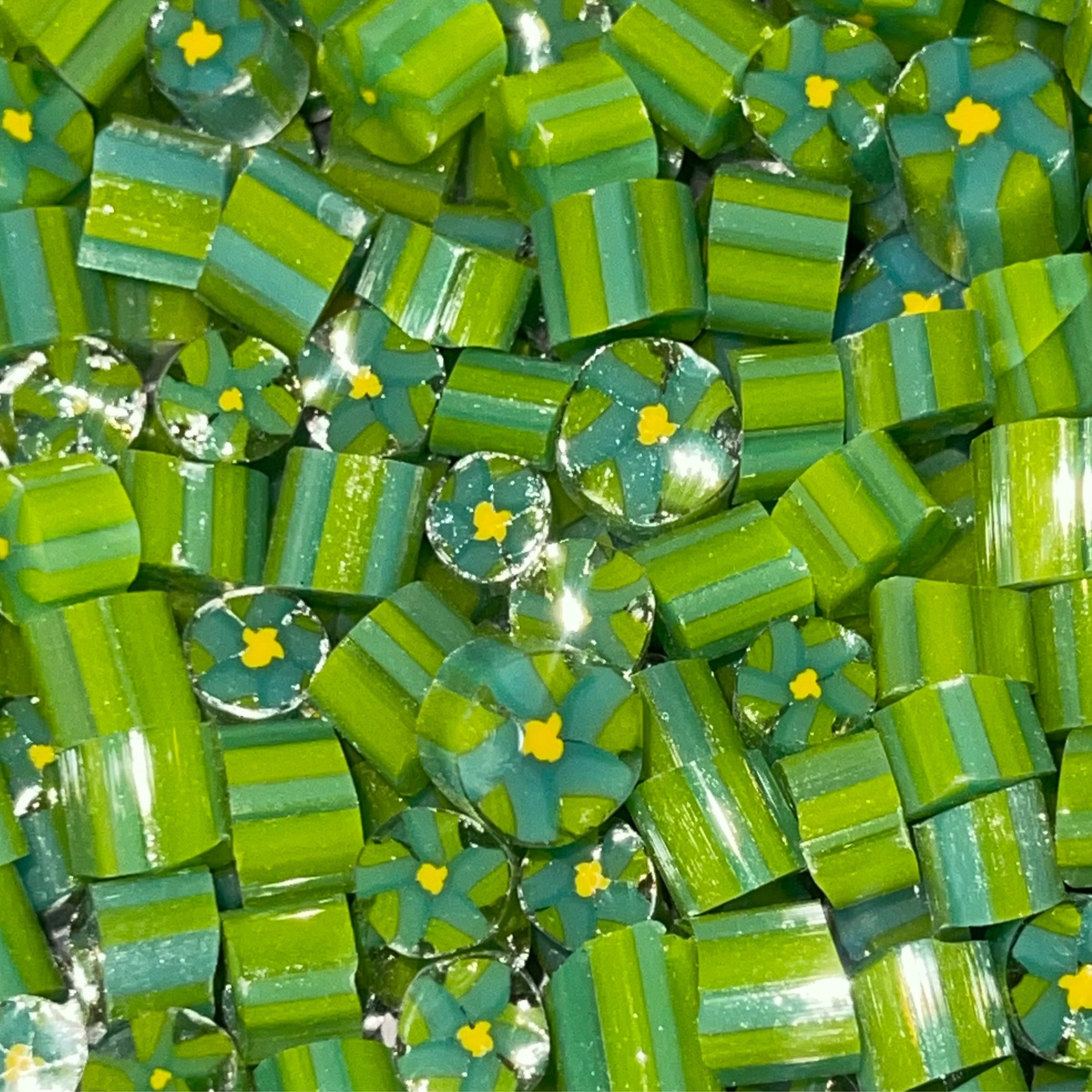 Bugle Beads 2400 2 Mix 2